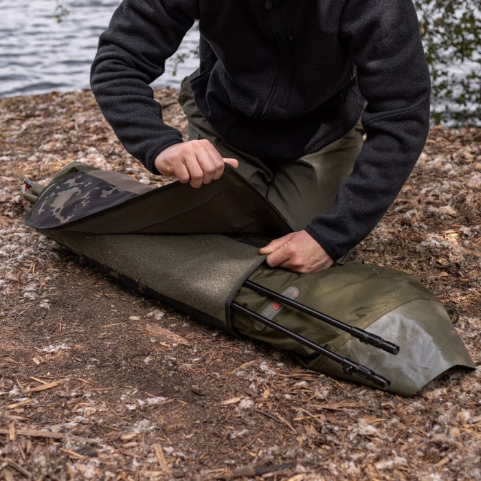 Korda Compac Dark Kamo Bivvy Wrap In Use 5