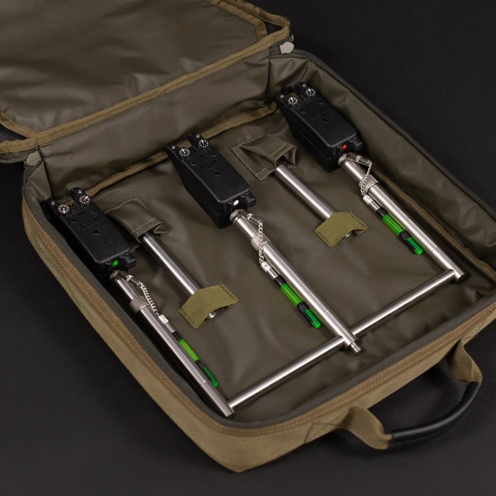 Korda Compac Olive Singlez Bag In Use Example 2