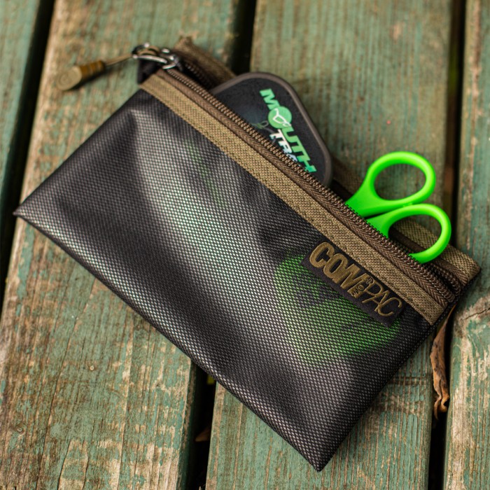 Korda Compac Fishing Wallet Medium In Use  4