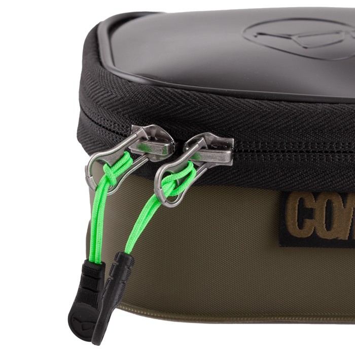 Korda Compac Zip Up Fishing Case Small 100 Close Up Zip