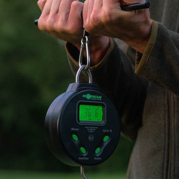 Korda Digital Scale 132lb/60kg In Use