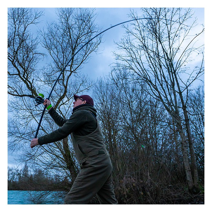 Korda Kaizen Green Spod Rod In Use 3