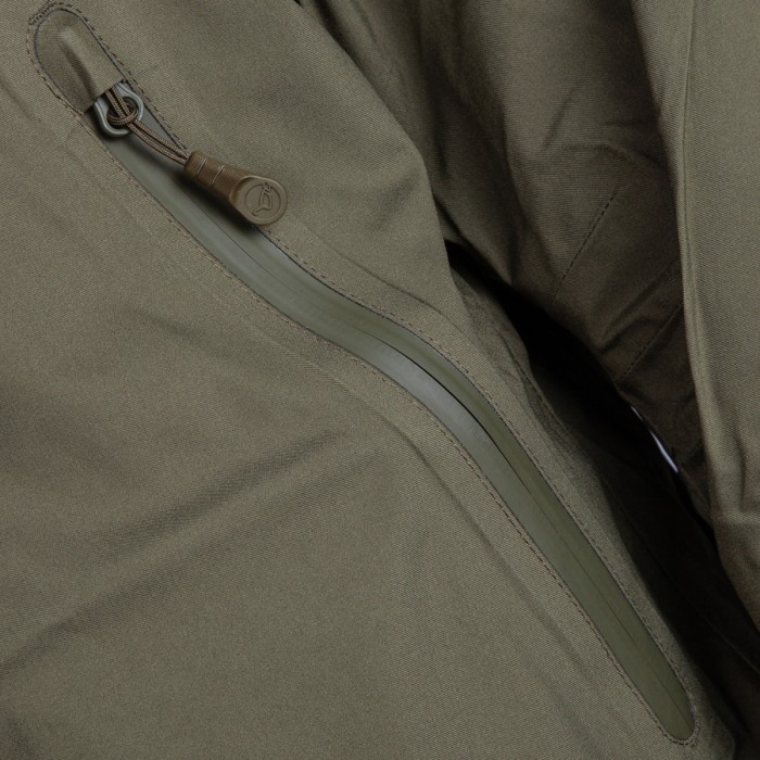 Korda Kore Drykore Fishing Jacket Olive Close Up Zip