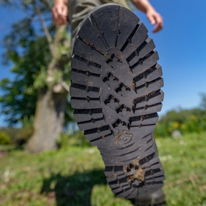 Korda KORE Kombat Boots Olive In Use 4