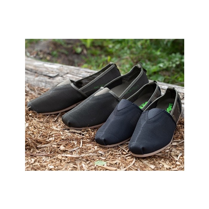 Korda Kore Olive Slip Ons 1