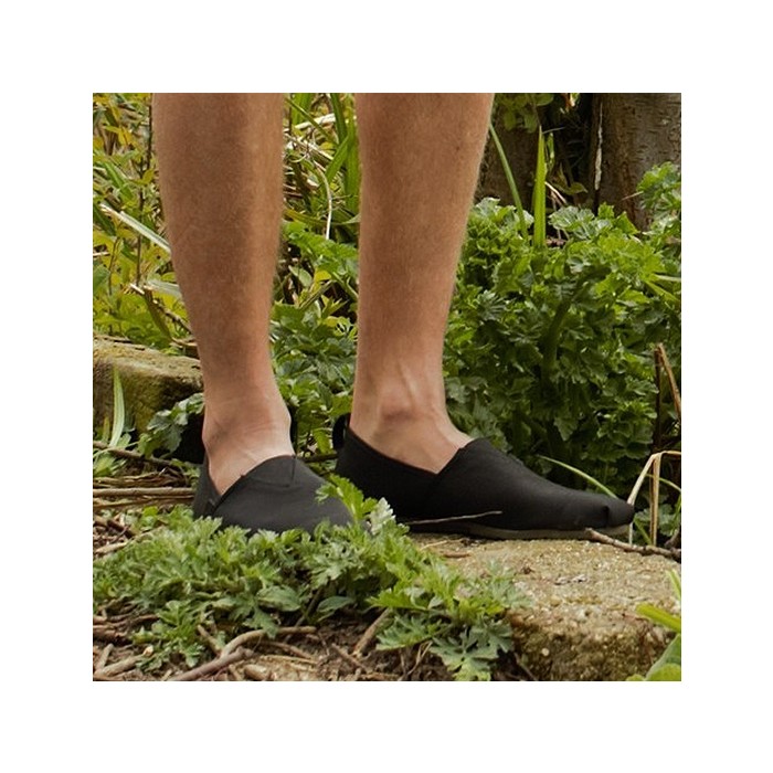 Korda Kore Olive Slip Ons In Use