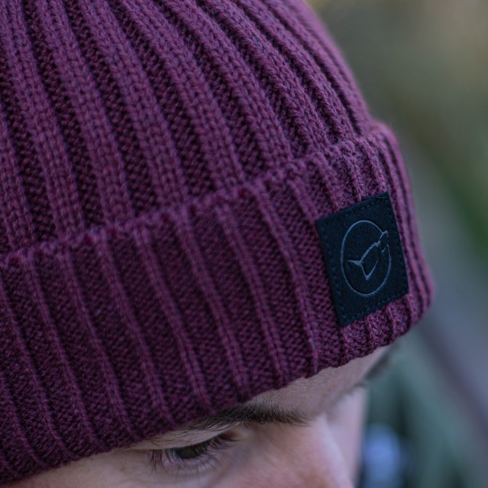 Korda LE Fishermen Beanie Fishing Hats Burgundy In Use 2