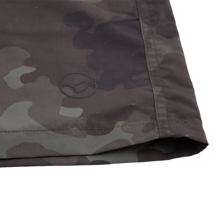 Korda LE Quick Dry Fishing Shorts Kamo Close Up 2