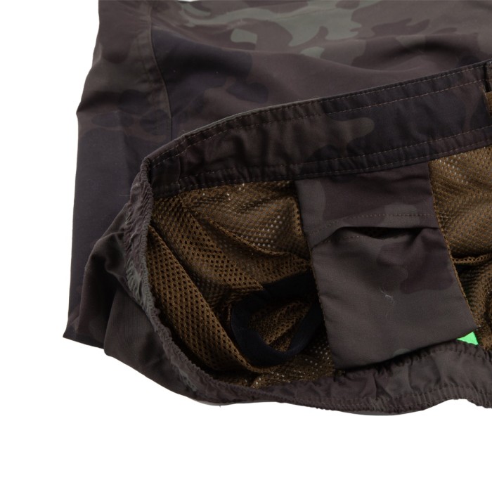 Korda LE Quick Dry Fishing Shorts Kamo Close Up Material