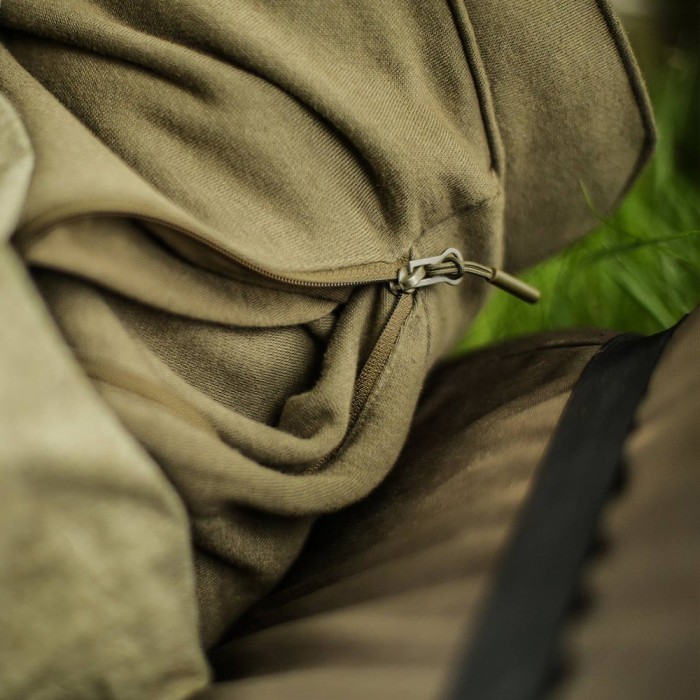 Korda Olive Fishing Joggers Zip Pocket