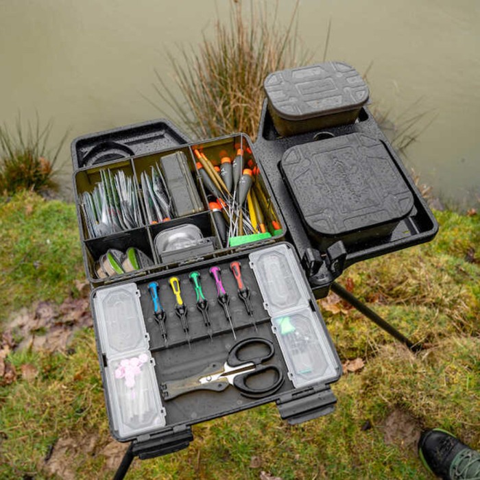 Korum Allrounder Tray & Tripod Adaptor In Use 3