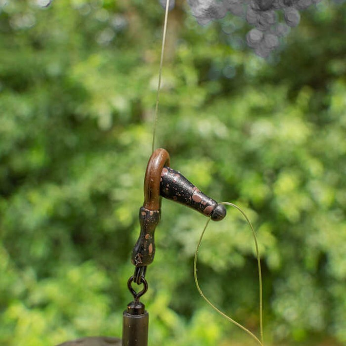 Korum Camo Quick Change Bead - Anti Tangle In Use 2