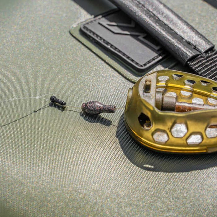Korum Camo Quick Change Bead - Bolt In Use 3