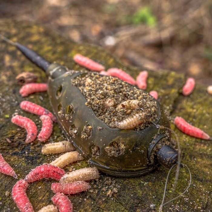 Korum Camo Window Feeders In Use 1