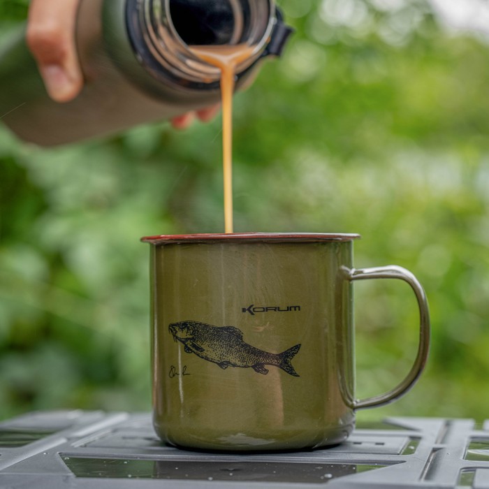 Korum Classic Enamel Barbel Mug 1