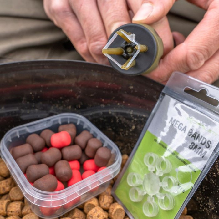 Korum Floating Mega Fishing Bait Bander In Use 2