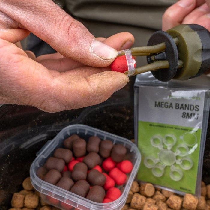 Korum Floating Mega Fishing Bait Bander In Use 3