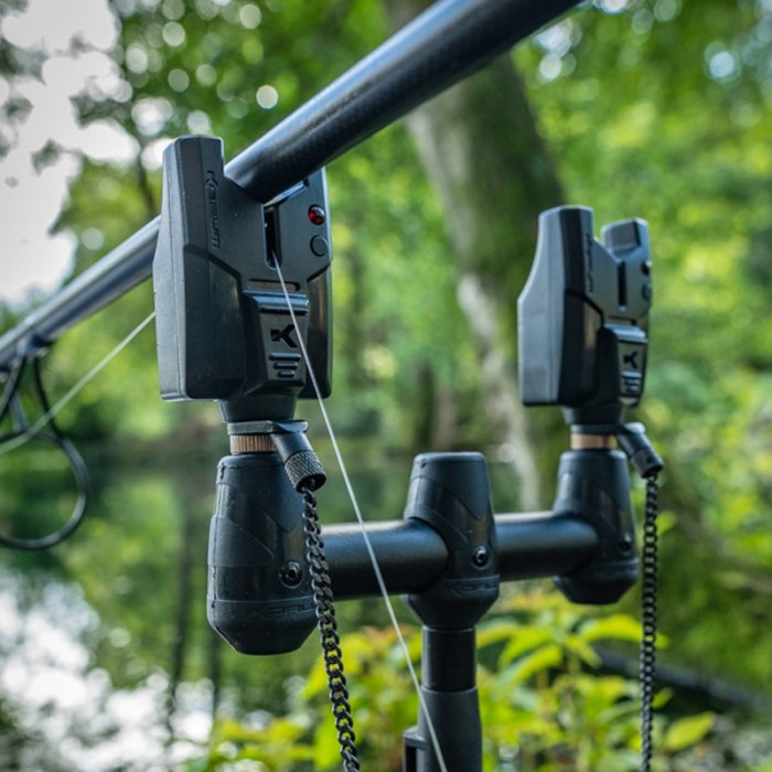 Korum KBI Compact Presentation Set 2 Rod In Use 1