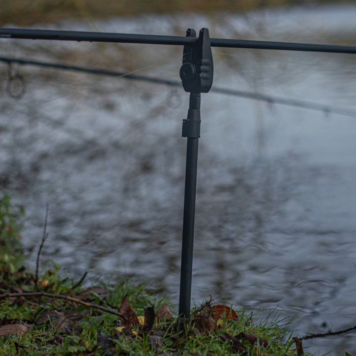 Korum Leverage Screw Bank Stick In Use 6