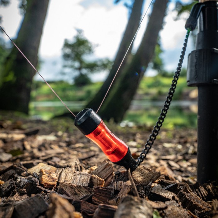 Korum Neo-Mag Indicator Kit In Use  3