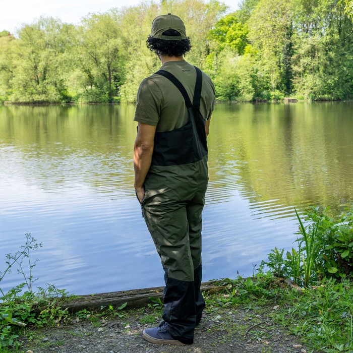 Korum Neoteric 5X5 Waterproof Suit In Use 4