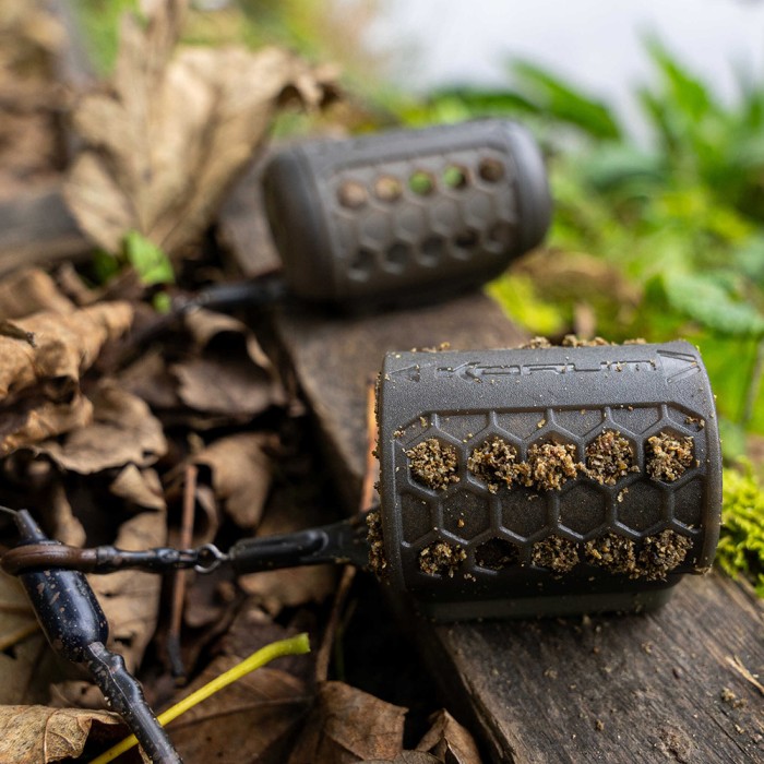 Korum Open End Feeders In Use 2