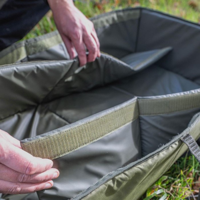 Korum Opportunist Mat Fishing Bag In Use 5