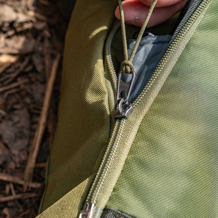 Korum Progress Folding Quiver 2 Rod Holdall In Use 7