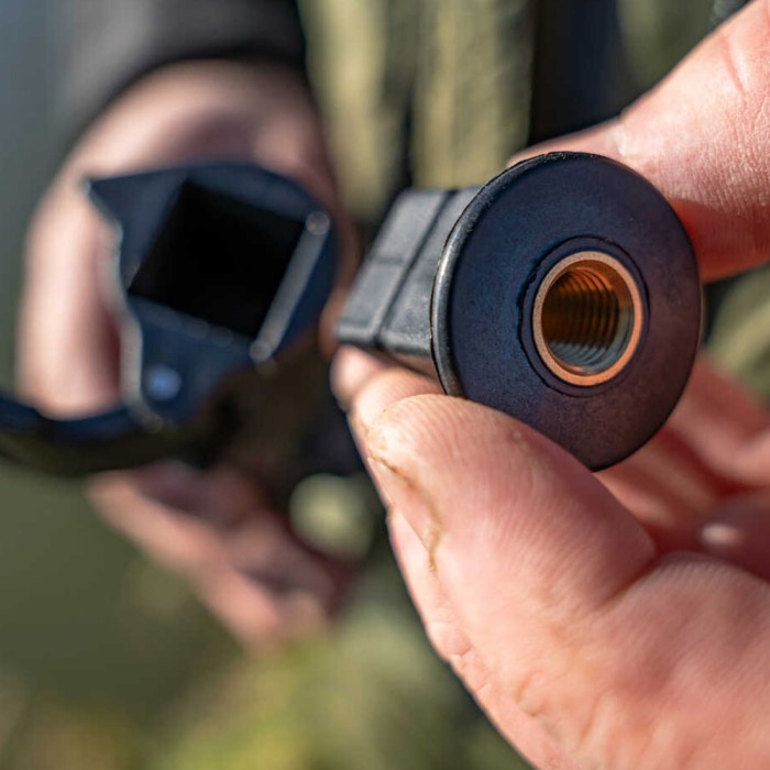 Korum Quick Release Adaptor In Use 1