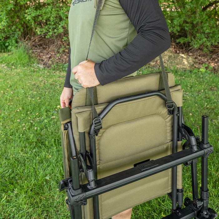 Korum Supa Lite Carry Luggage Fishing Strap In Use 2