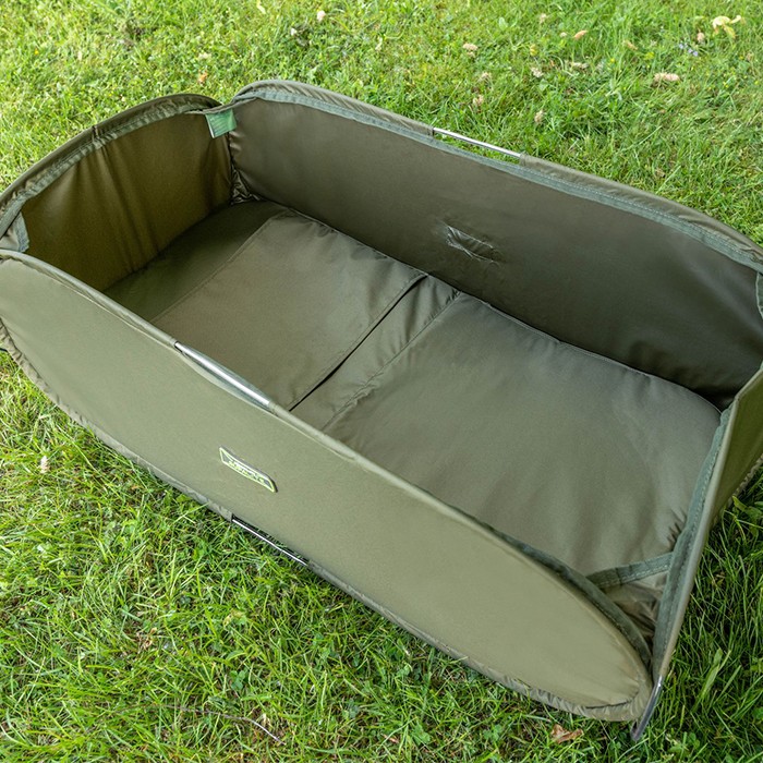 Korum Supa Lite Fast Mat In Use 4