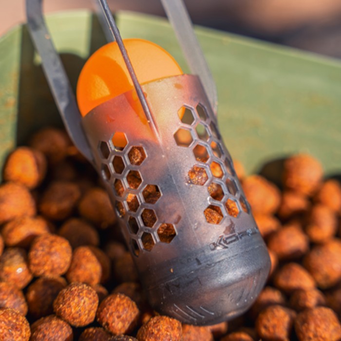 Korum Surface Feeder Float 1