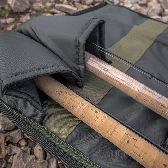 Korum Transition Opportunist 2 Rod Fishing Holdall 135cm In Use 1