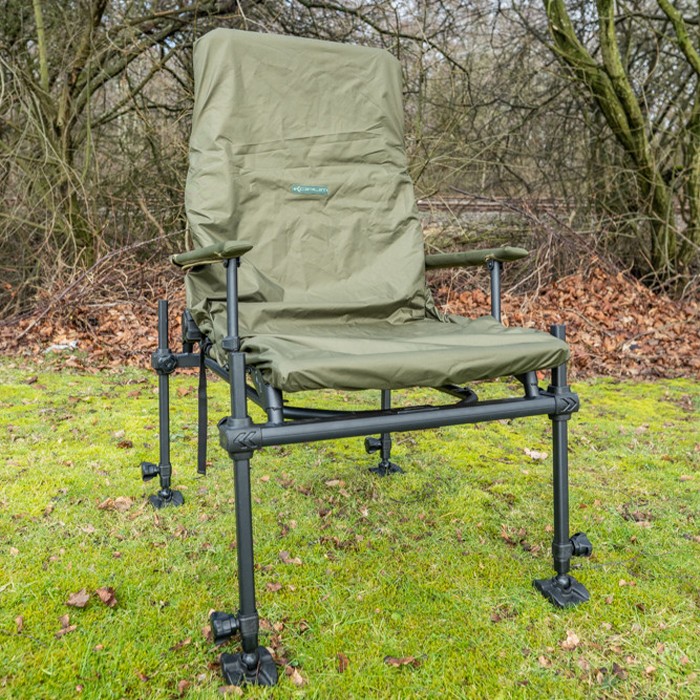 Korum Universal Waterproof Fishing Chair Cover In Use 2