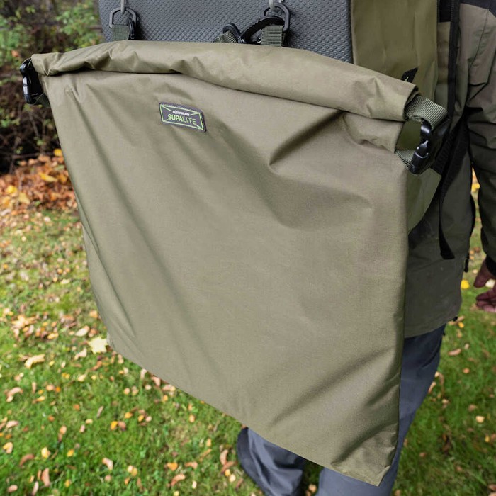 Korum Waterproof Fishing Net Sleeve Close Up