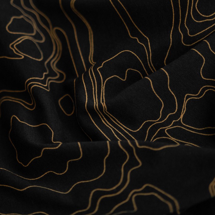 Kumu Contour Tee T-Shirt Close Up 2