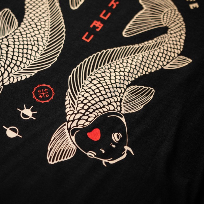 Kumu Dusk Till Dawn Fishing T-Shirt Close Up 3