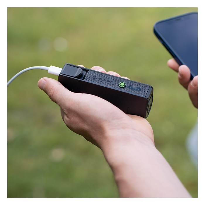Ledlenser Powerbank Flex5 Powerbank In Use 5