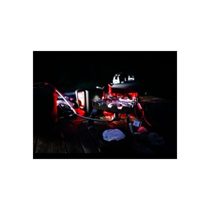 Carpology take a closer look at the RidgeMonkey Quad Connect Stove and Square Kettles