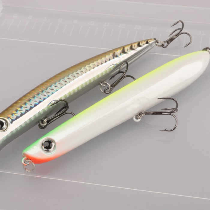 Discover Saltwater Predators Lure Box - Hard Body -8 Pieces 7