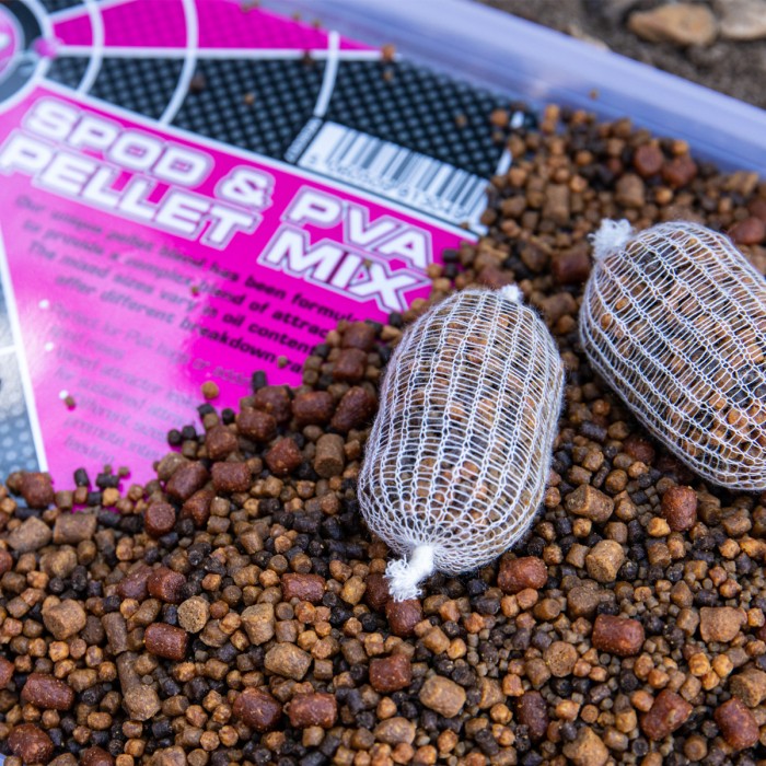 Mainline Spod & PVA Pellet Mix Lifestyle