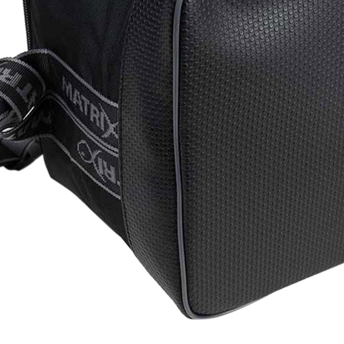 Matrix Aquos Ultra Bait Cool Bag Close Up 6