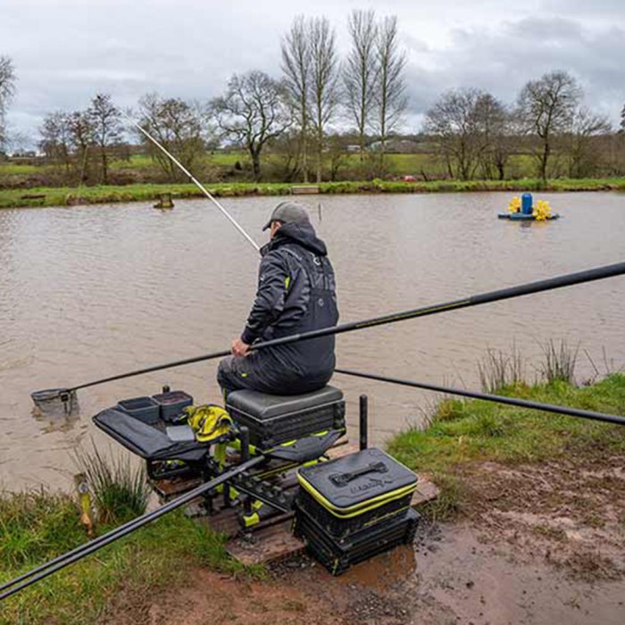 Matrix Aquos Ultra Power Landing Net Handle 4m In Use 2
