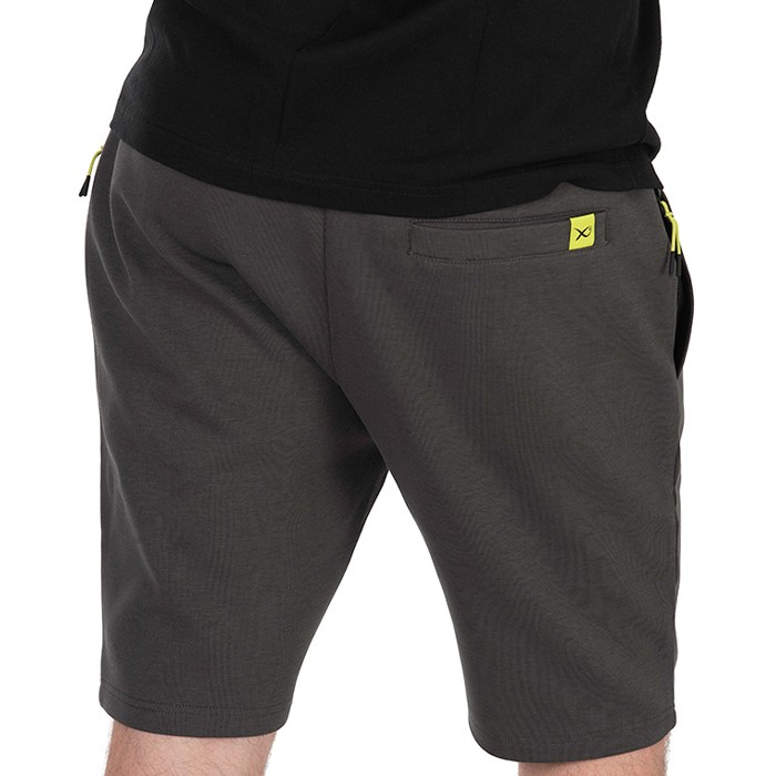Matrix Black Edition Fishing Jogger Shorts In Use 4