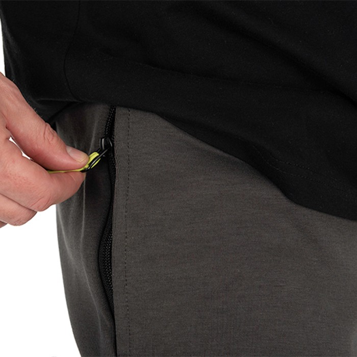 Matrix Black Edition Fishing Jogger Shorts In Use 9