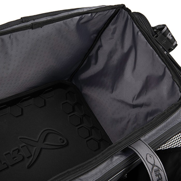 Matrix Ethos Large Carryall Close Up 3