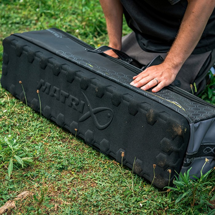 Matrix Ethos XL Accessories Bag In Use 2