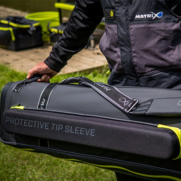 Matrix Horizon X XL Rigid Rod Holdall 3-6 In Use 1