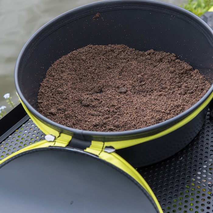 Matrix Moulded EVA Bowl With Lid In Use 3