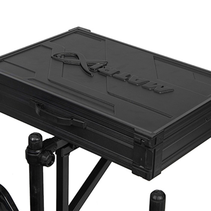 Matrix Pro Rigid Feeder Tray Close Up 2